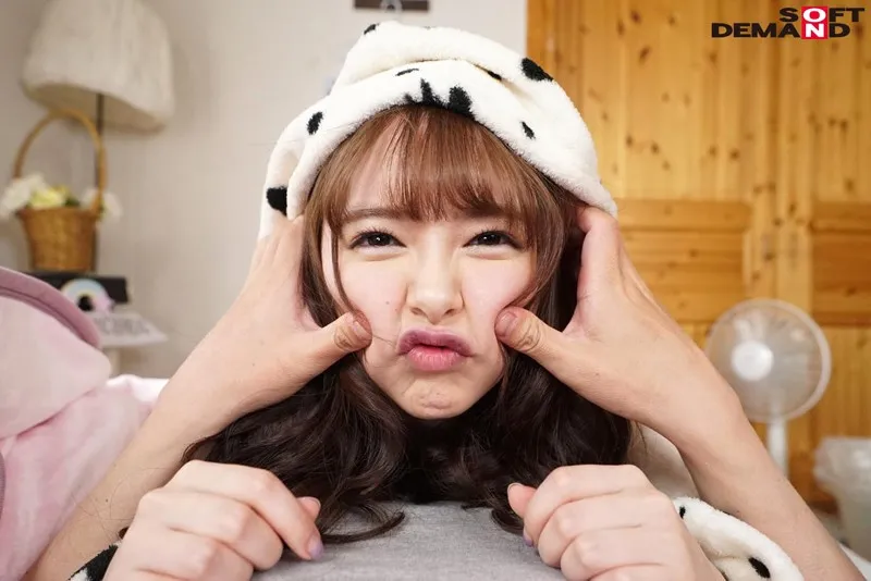 【VR】リアル同棲彼女 めちゃくちゃ可愛い小倉由菜ちゃんが僕のことを大好きでしかも超エッチ！こんな子と一緒に住んだら毎日楽しくイチャイチャしっぱなしでエッチもヤリまくりの究極ラブラブ同棲日記 画像3