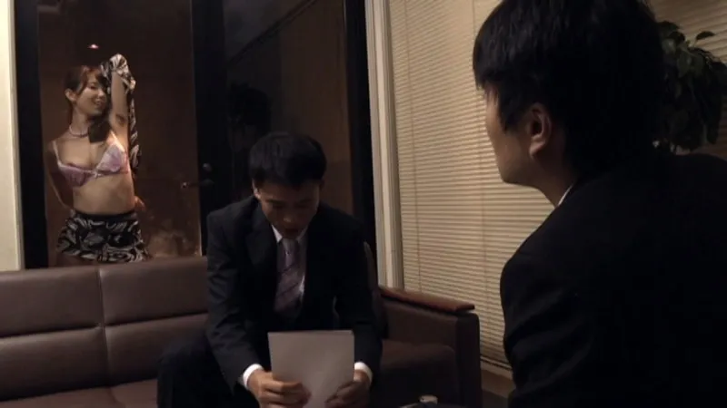 ワキ毛で誘惑する痴女社長 色艶匂い最高のワキ毛挑発痴女ハメ快感擦りつけセックス無差別チ○ポ狩りの結末 波多野結衣 画像11