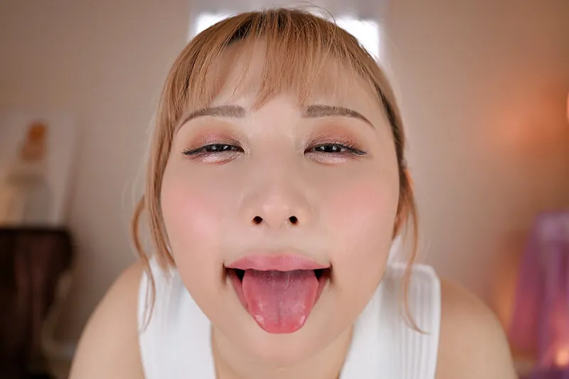 【VR】【8K超肉感特化】極・変態ママが『いいこいいこ』で可愛がってくれるのは成長期の息子！！テカテカ濃厚淫性交VR 水原みその 画像4