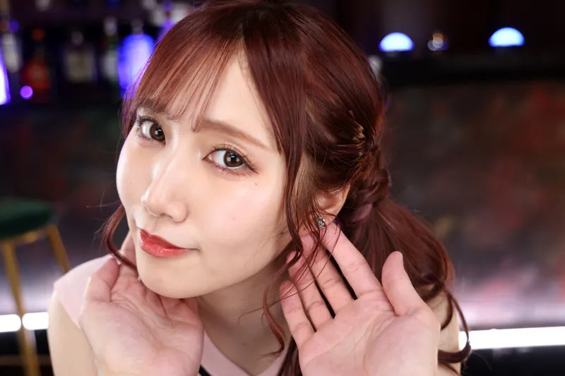 【VR】顔面特化アングルVR ～新卒の後輩と残業終わりに相性抜群な不倫SEX編～ 斎藤あみり 画像4