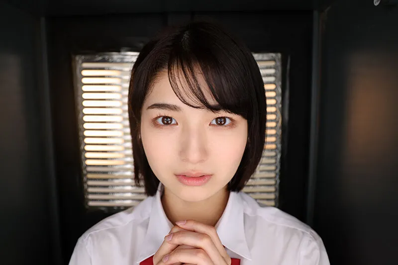 【VR】顔面特化アングルVR ～元気な幼馴染に「ロッカーの中」で励まされてイチャラブSEX～ 倉本すみれ 画像12