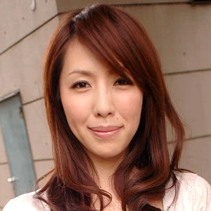 dage600 結城みさ「セレブ風マダムのローターオナニーと大量潮吹き」