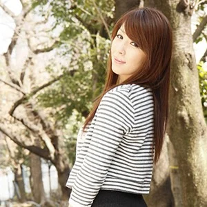 tsuma045 結城みさ「色白清楚妻の濃厚フェラと腰振り」