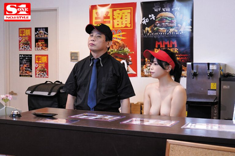 私と大好きな彼氏、そして優しい店長 3人きりの深夜勤務アルバイト 羽咲みはる｜ssis00290